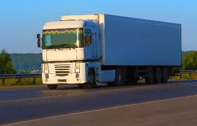 İzmir ile Dazkırı Arası Öğrenci Eşyası Taşıma